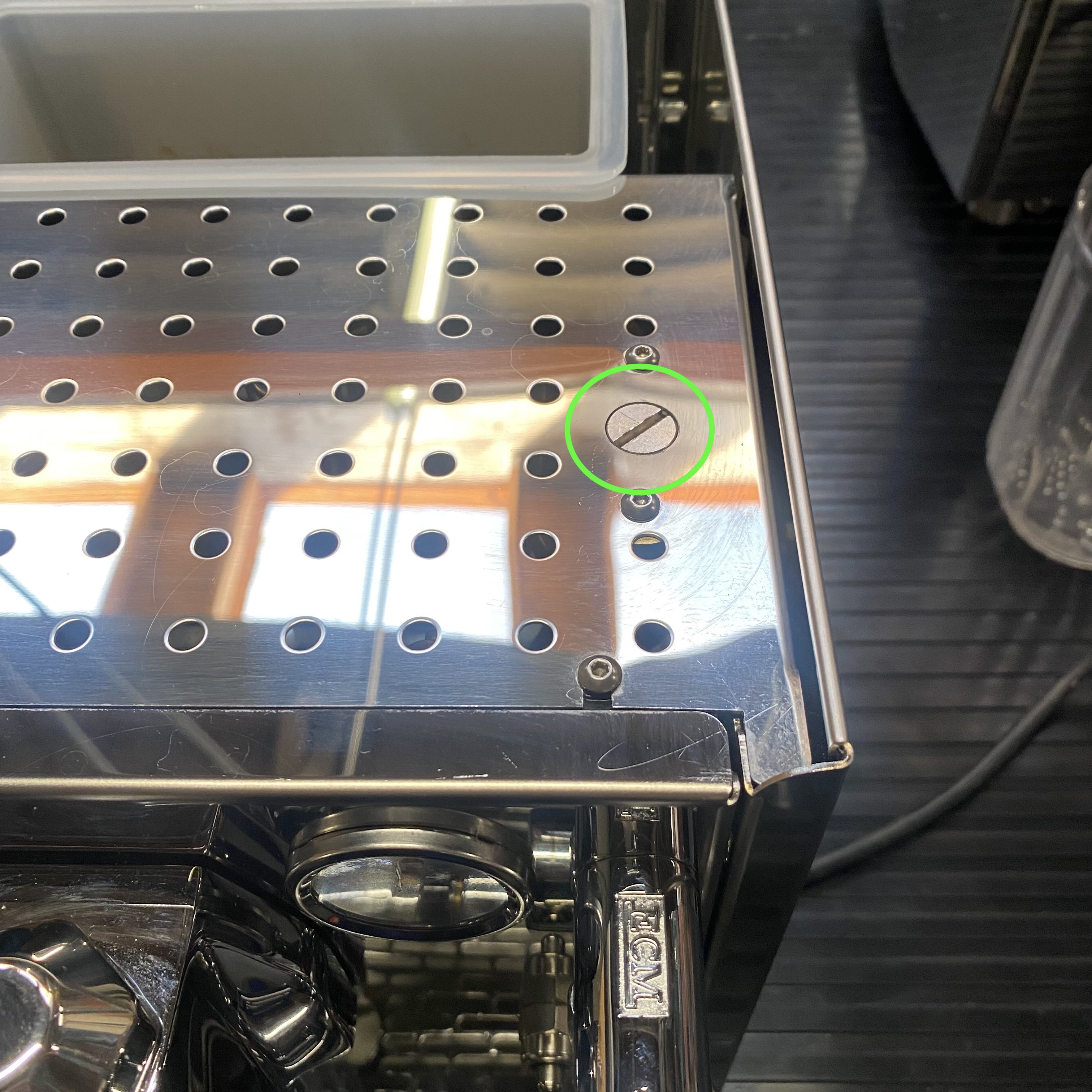ECM_Mechanika_expansion_valve_adjust_01