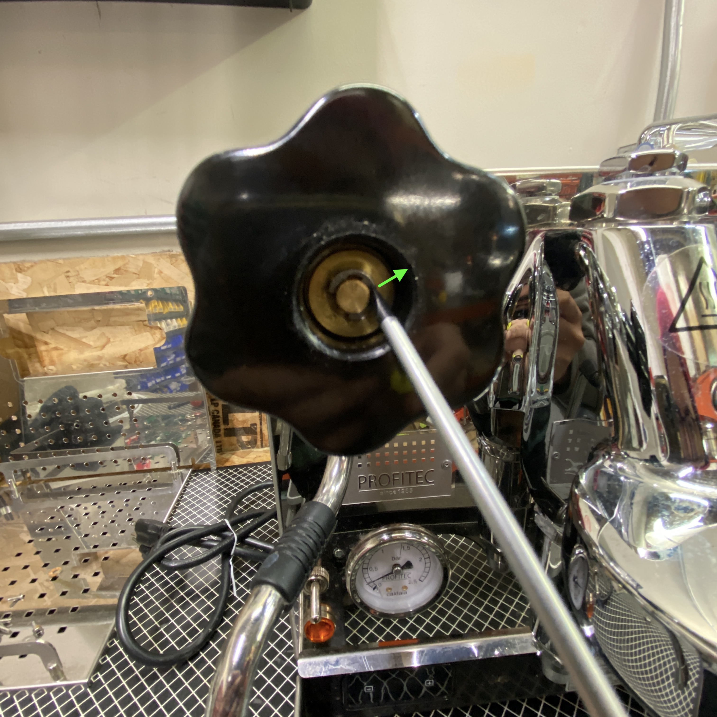 Pro500_knob_removal_03