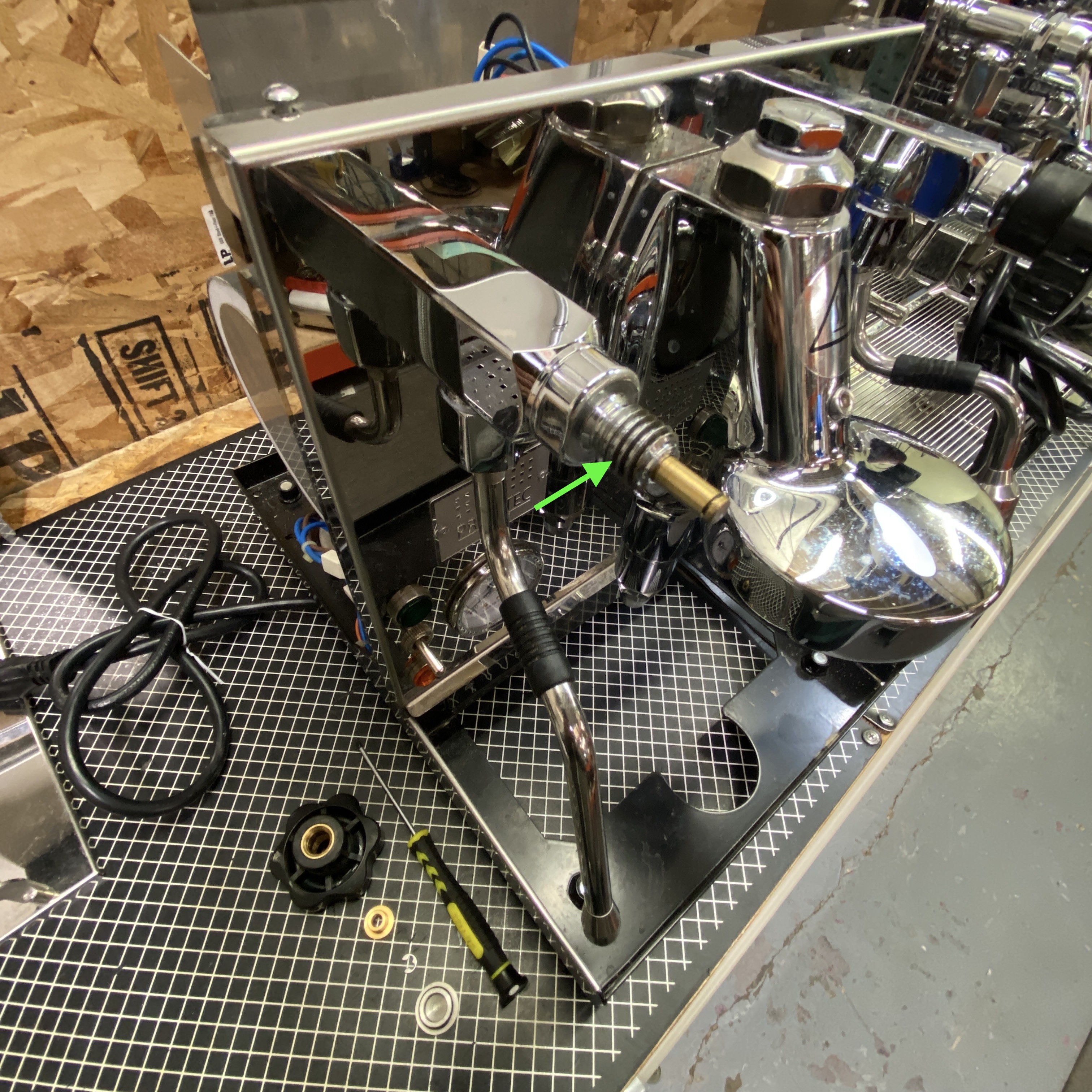 Pro500_knob_removal_07