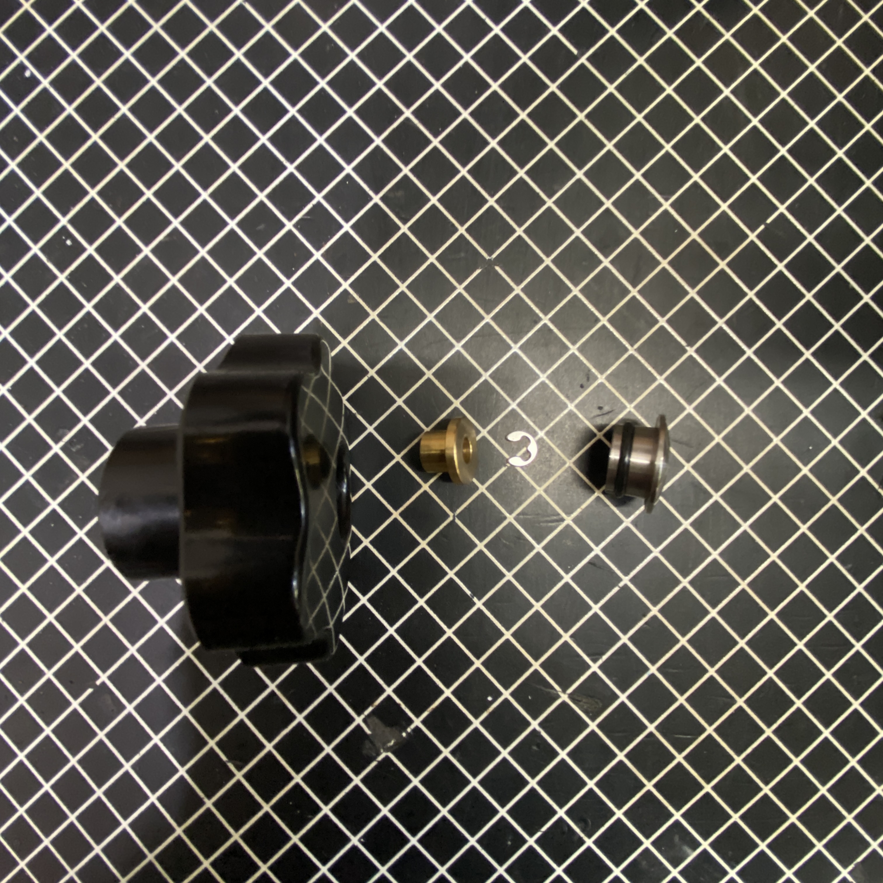 Pro500_knob_removal_08